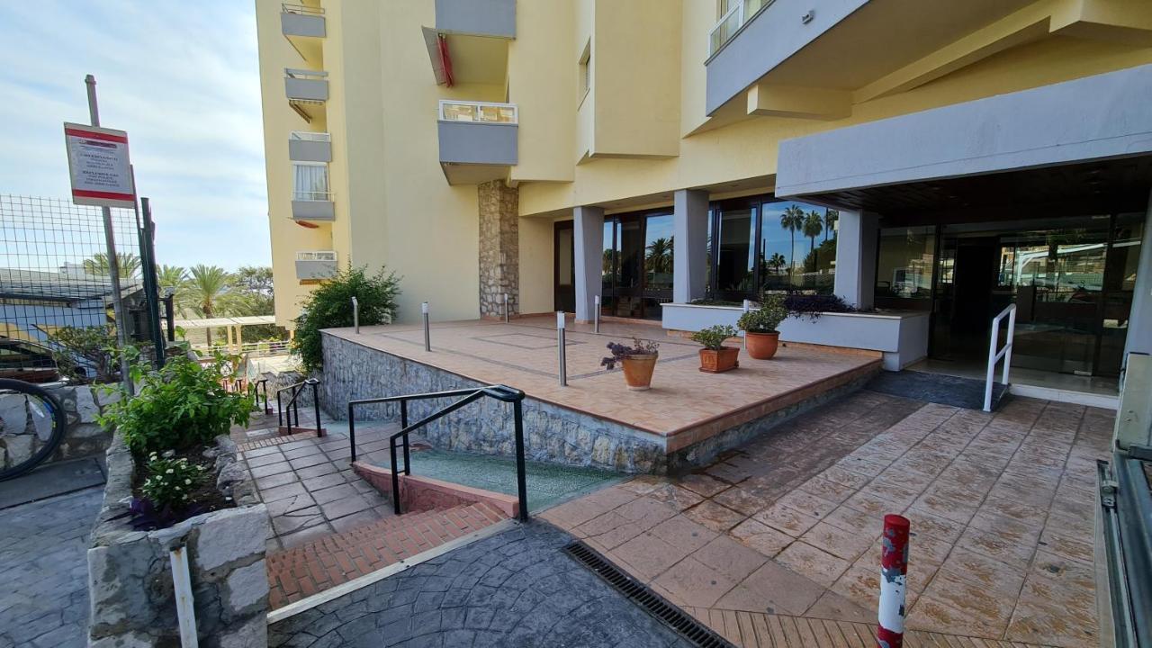 Tamarindos 30M De La Plage Apartment Benalmadena Luaran gambar