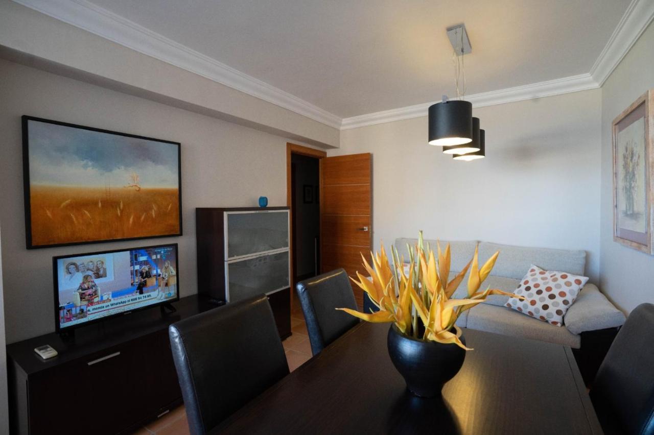 Tamarindos 30M De La Plage Apartment Benalmadena Luaran gambar