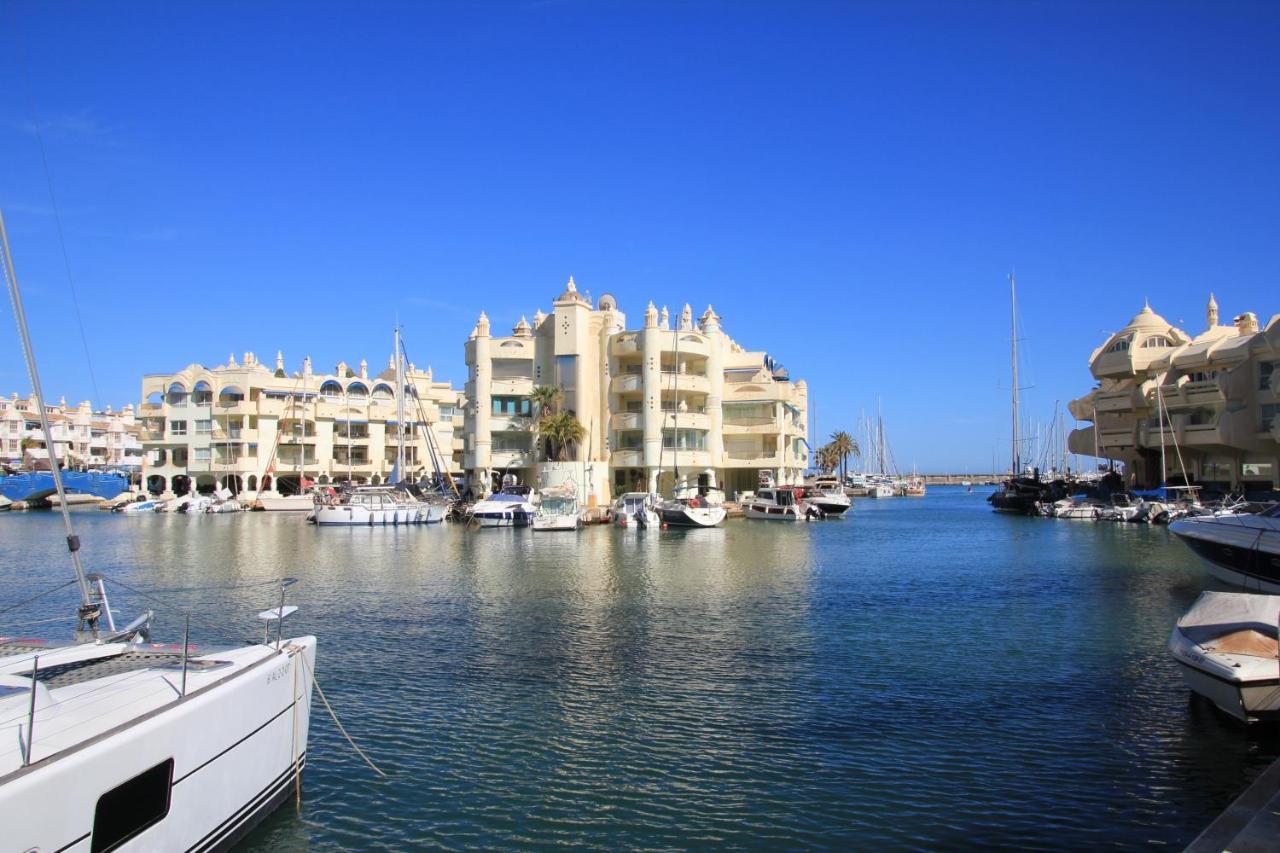 Tamarindos 30M De La Plage Apartment Benalmadena Luaran gambar