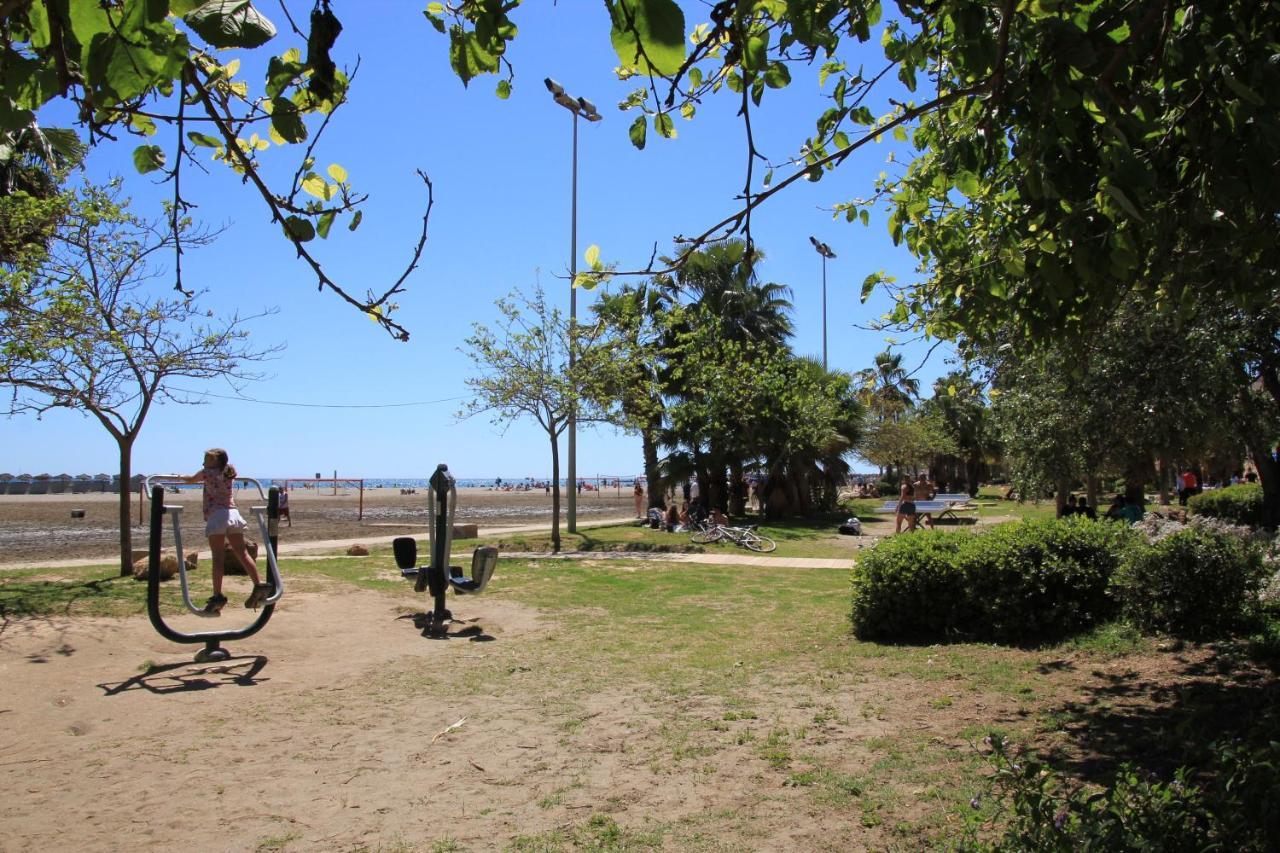 Tamarindos 30M De La Plage Apartment Benalmadena Luaran gambar