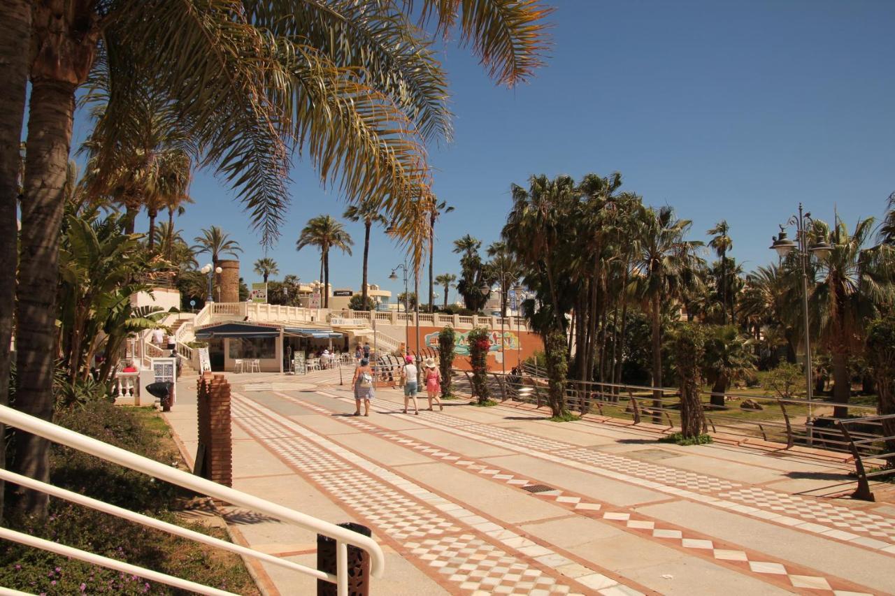 Tamarindos 30M De La Plage Apartment Benalmadena Luaran gambar